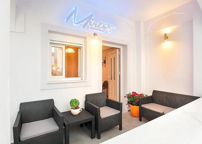 Mirto\'S Studios