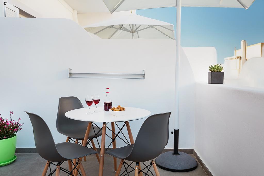 Mirto's Apartment Fira (Santorini)
